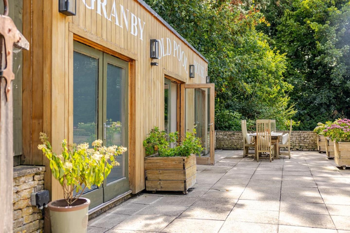 Granby Estate The Old Pool House Apartman Bradford-On-Avon Kültér fotó