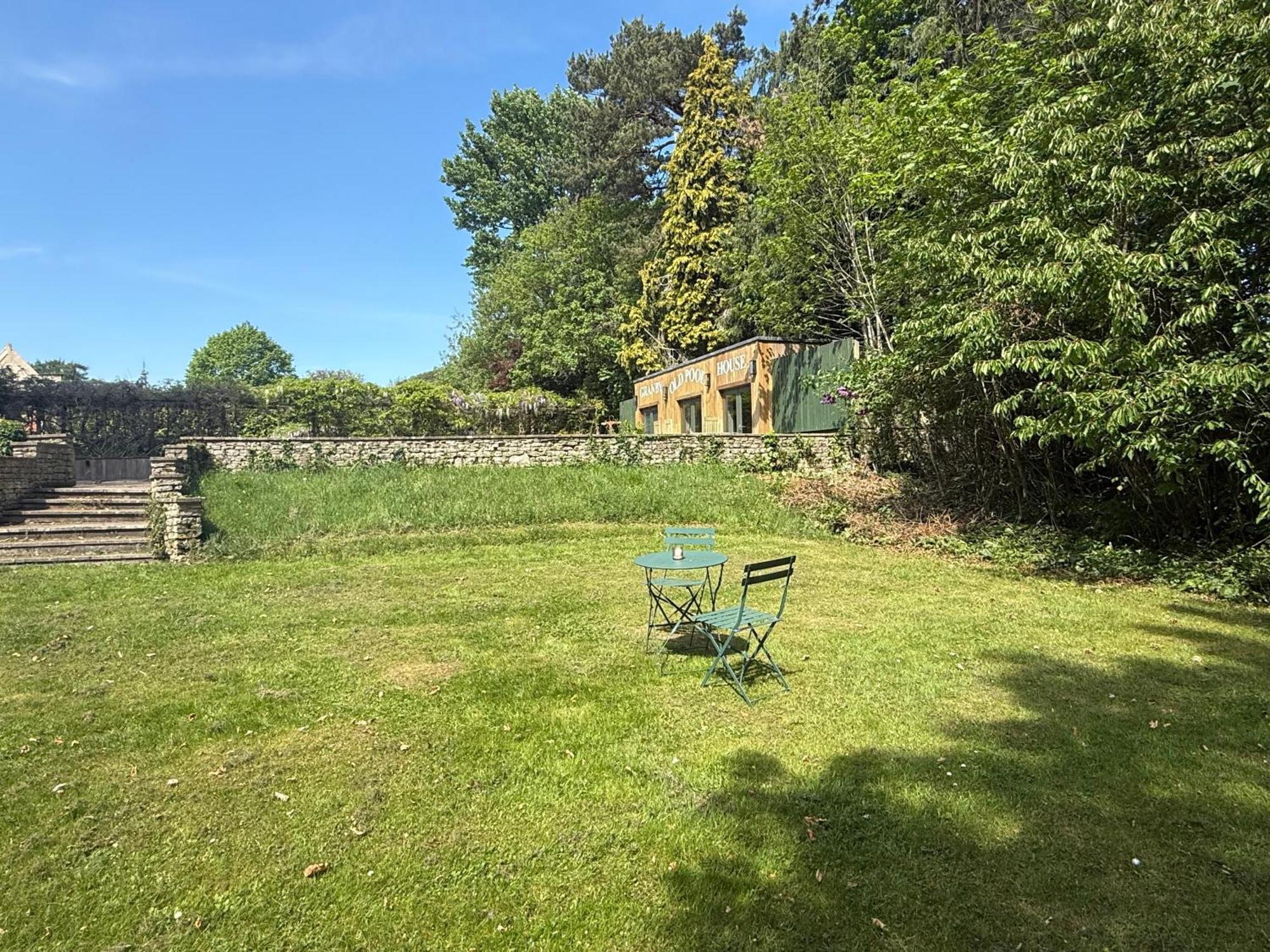 Granby Estate The Old Pool House Apartman Bradford-On-Avon Kültér fotó